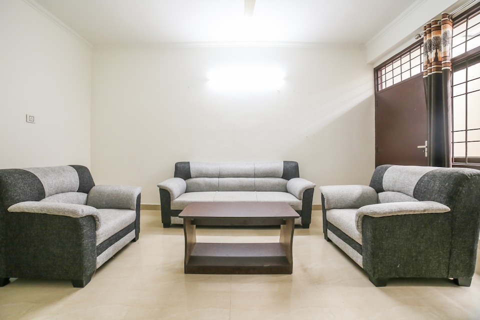 OYO Home 19531 Cosy 1BHK, Mansarovar, Jaipur