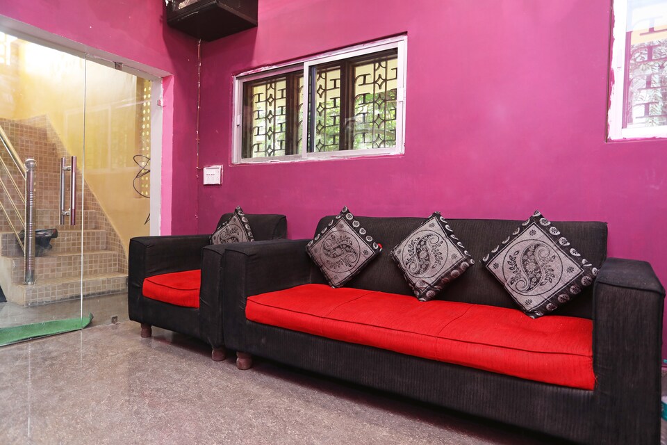 OYO Hotel Rajesh Plaza, Swargdwar Puri, Puri