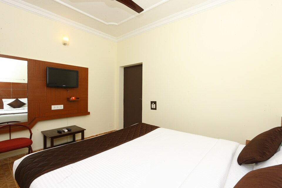 LIVE AS CHN1868, Arcot Road, Chennai