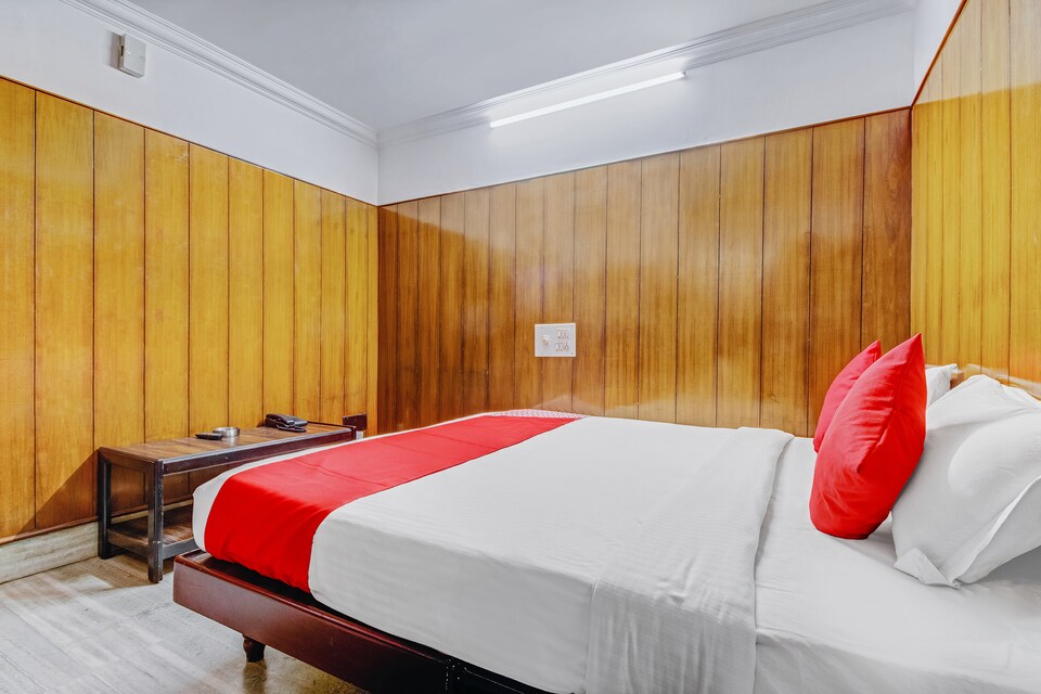 OYO 19559 Pavithra Paradise, Rajajinagar Bangalore, Bangalore