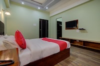 OYO Infinity Inn