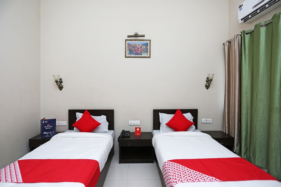 OYO 19566 Shree Vaibhav Laawns, Budaun, Budaun