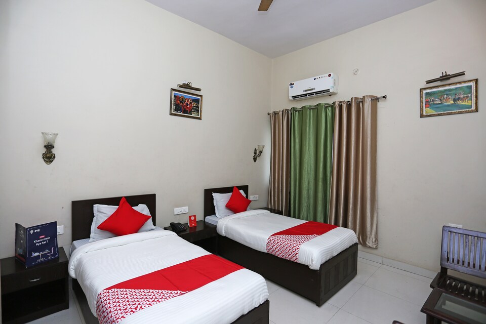 OYO 19566 Shree Vaibhav Laawns, Budaun, Budaun