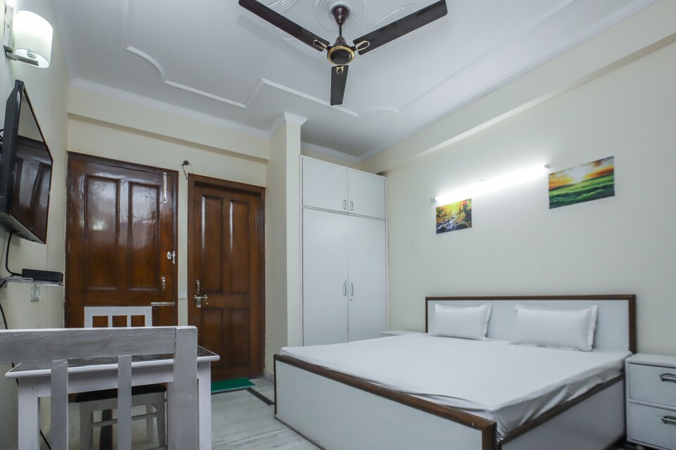 OYO LIFE NOD398 Sector 108, Noida Expressway SEZ, Noida