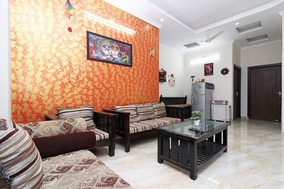 OYO Home 19636 Classy 2BHK, Sahastradhara Road, Dehradun