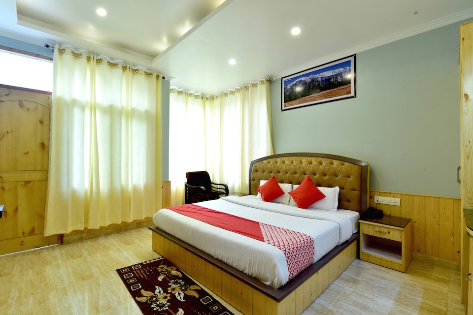 OYO 19647 Bodh International, Mall Road Manali, Manali