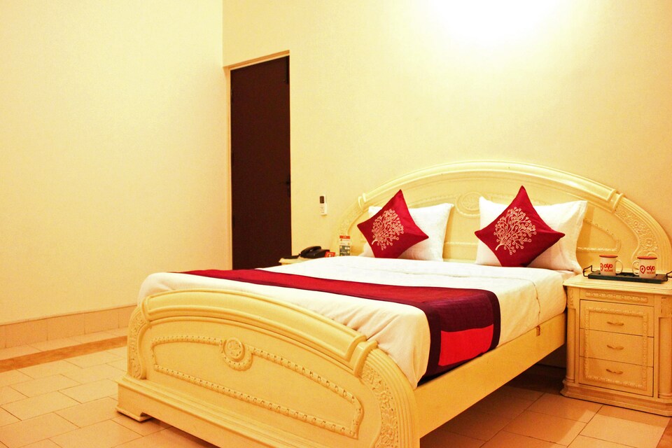 OYO 2968 Hotel Infant Abode, Bannergatta Road Bangalore, Bangalore