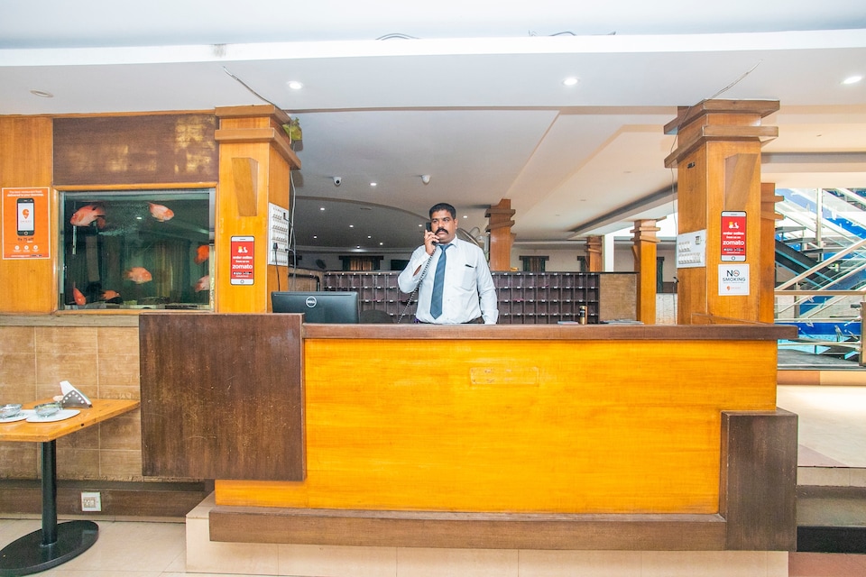 OYO Guru Grands Near Konanakunte Cross Metro Station, JP Nagar Bangalore-II, Bangalore