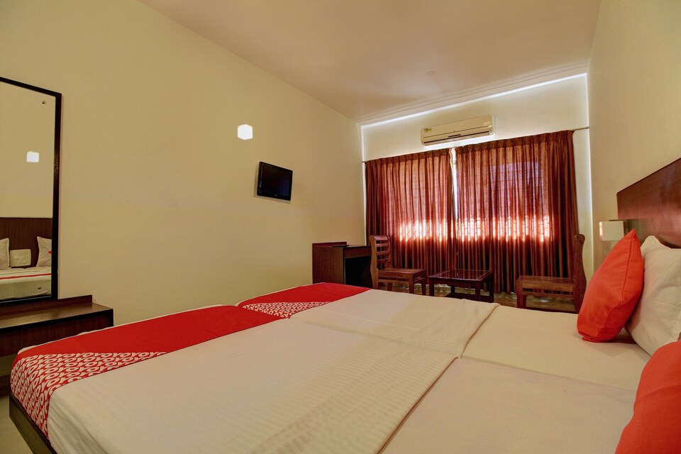 OYO 19672 Hotel Century Executive, Udupi, Udupi-Manipal