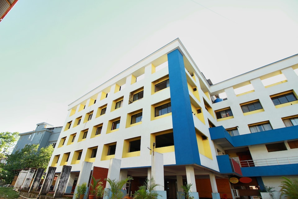 OYO 19672 Hotel Century Executive, Udupi, Udupi-Manipal