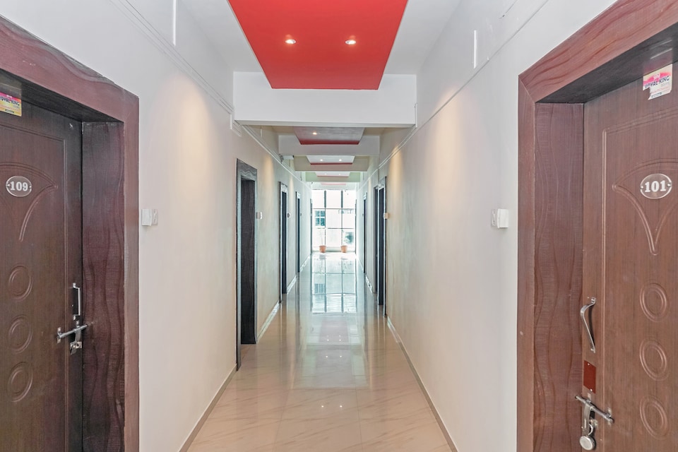 OYO 19680 Suman Sanskrutik Bhavan And Yatri Nivas, Kolhapur, Kolhapur