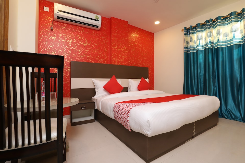Hotel O Prime Palace, Airport Delhi, Delhi Transit