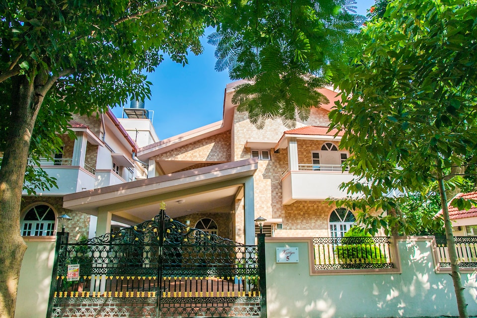 Capital O 19695 Kaitlyns Hospitality, Horamavu Bangalore, Bangalore