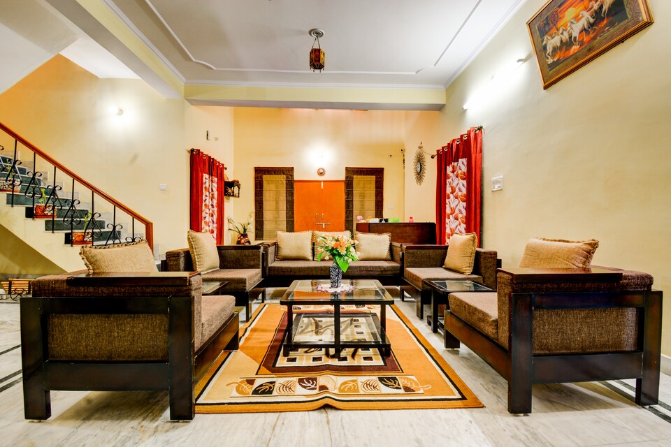 OYO Home 19702 Colourful Stay, Jaipur Airport, Jaipur