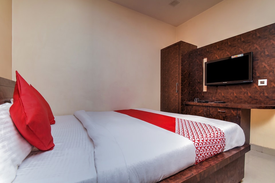 OYO 19706 Hotel Heaven, Hisar, Hisar