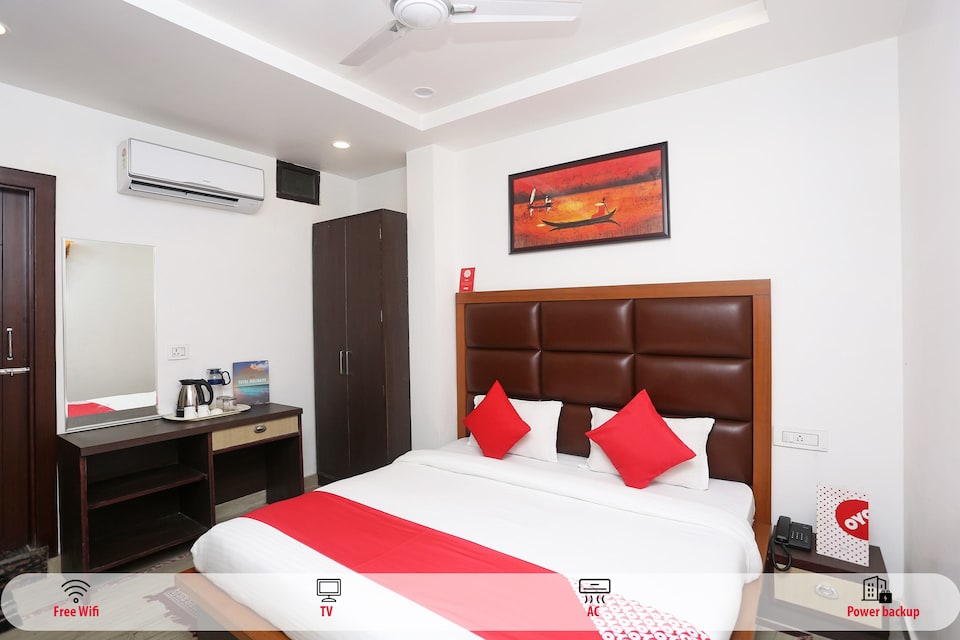 Capital O 19743 Hotel Taj Green, Taj Ganj Agra, Agra