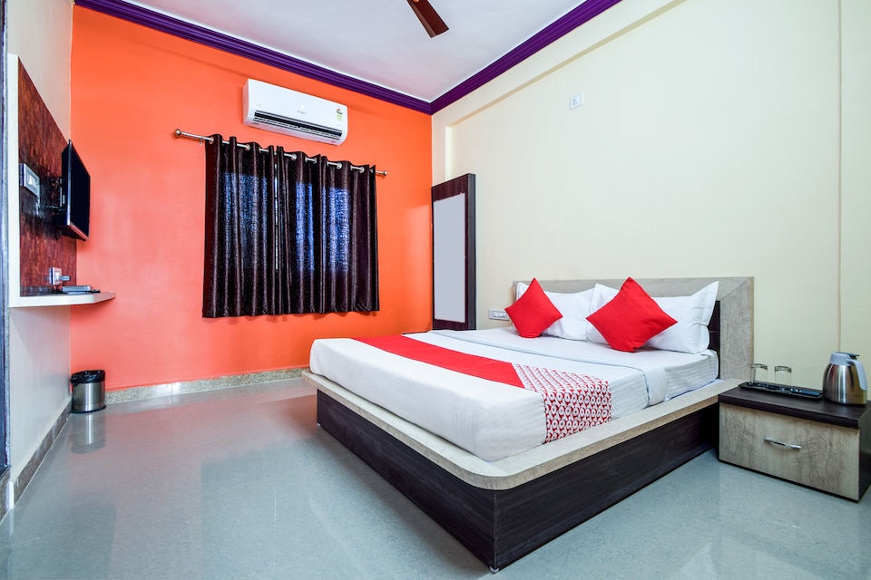 OYO 19758 Hotel Narayani Palace, Abu-Road, Mount-Abu