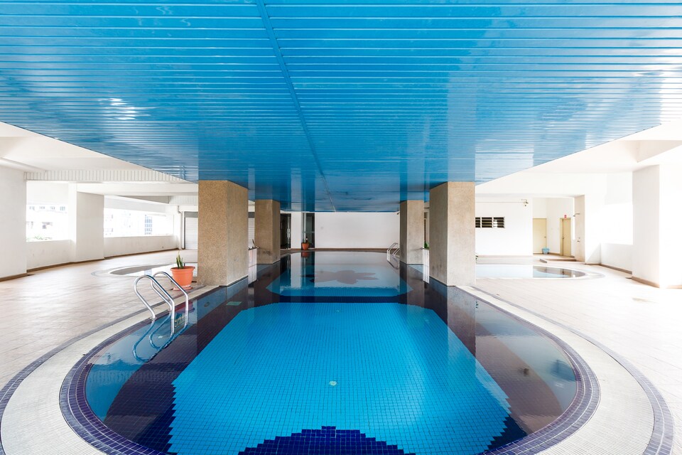 OYO Home 438 Luxurious 2BR Sri Emas Condo, Chow Kit, Kuala Lumpur