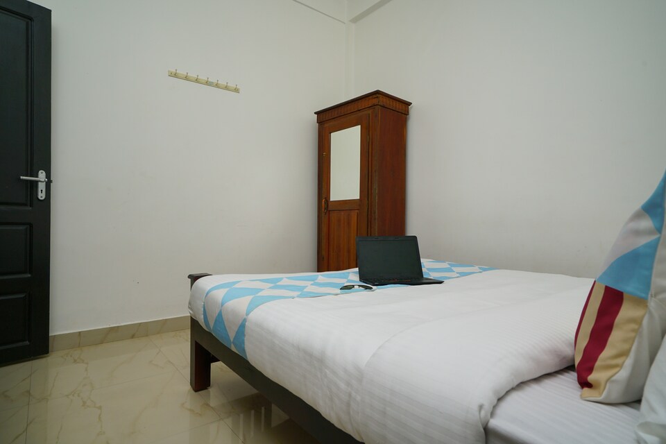 OYO Home 19776 Placid 2BHK, Anachal, Munnar