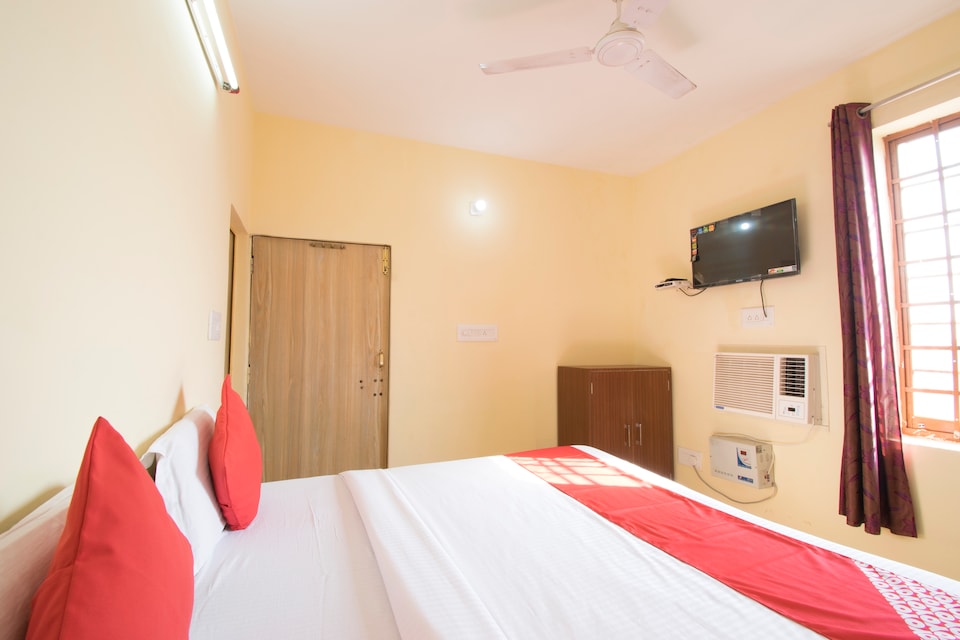 OYO 19788 Hotel Maruti Lodge, Jammu, Jammu