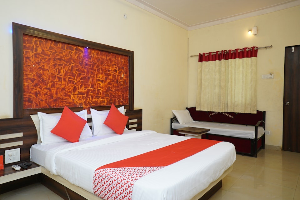 OYO 19792 Shivneri Motels, Mahabaleshwar, Mahabaleshwar