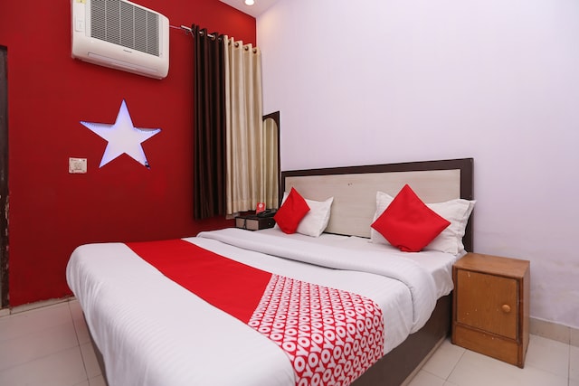 OYO Hotel Anant Plaza