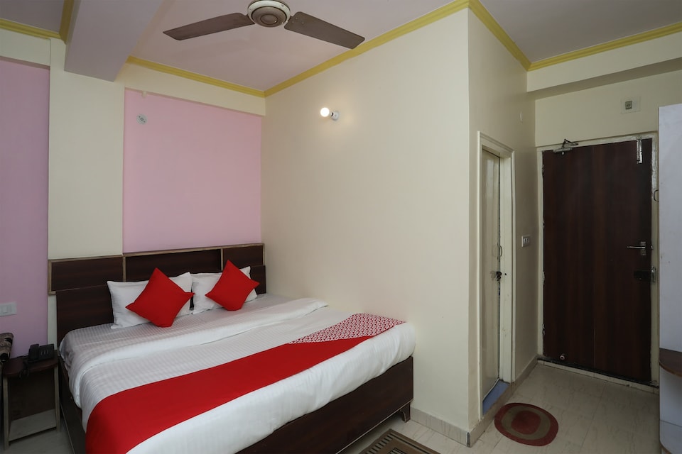 OYO 19804 Hotel Geet International, Pilibhit Bypass Road, Bareilly