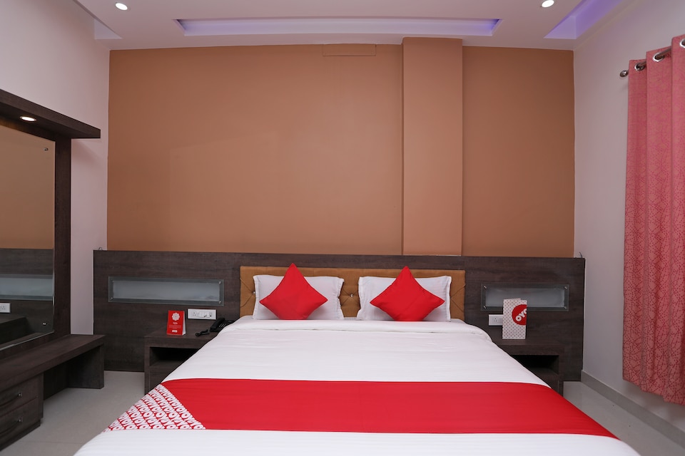 Capital O 19810 Golden Bagh Resort, Alwar, Alwar