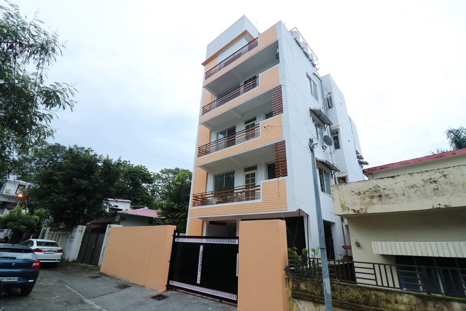 OYO Home 19857 Deluxe Stay, Rajpur Road Dehradun, Dehradun