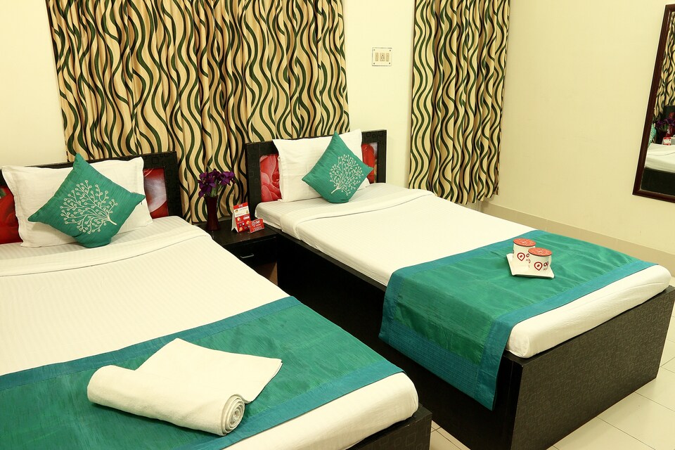 OYO 2989 Salt Lake Sector 2, Salt Lake Kolkata, Kolkata