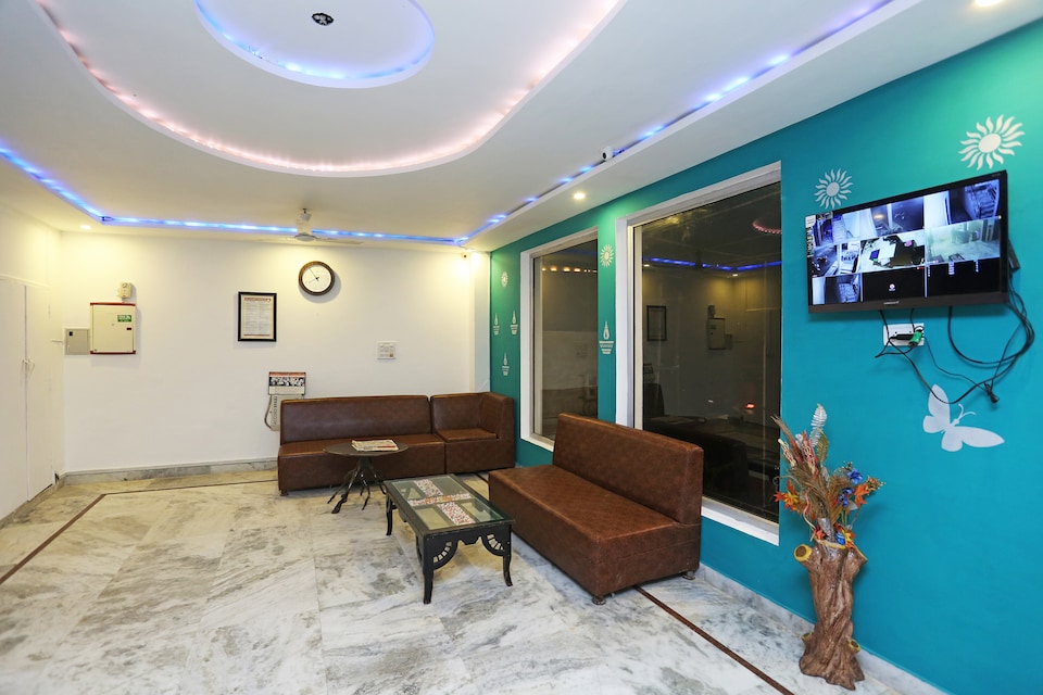 Hotel O Ganpati Agra, Fatehabad Road, Agra