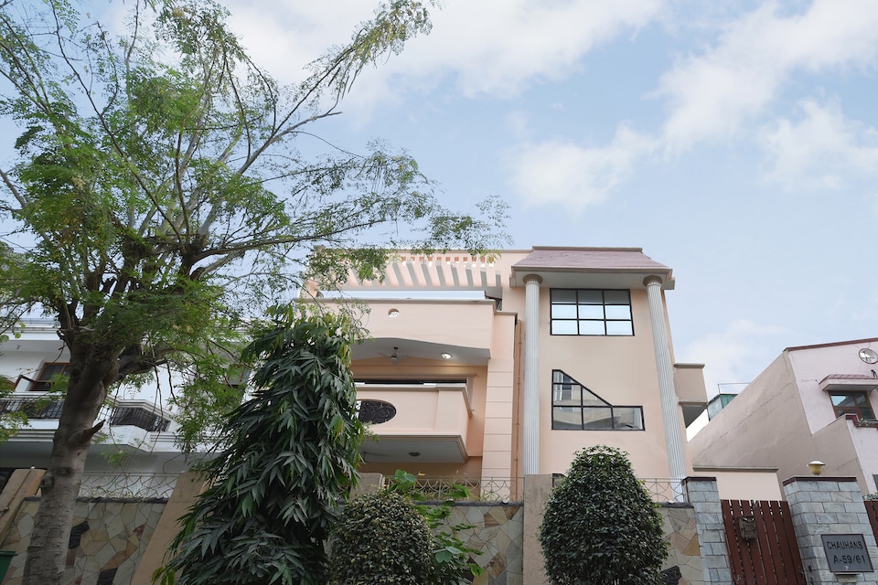 OYO 19889 The Mirage, Noida City, Noida