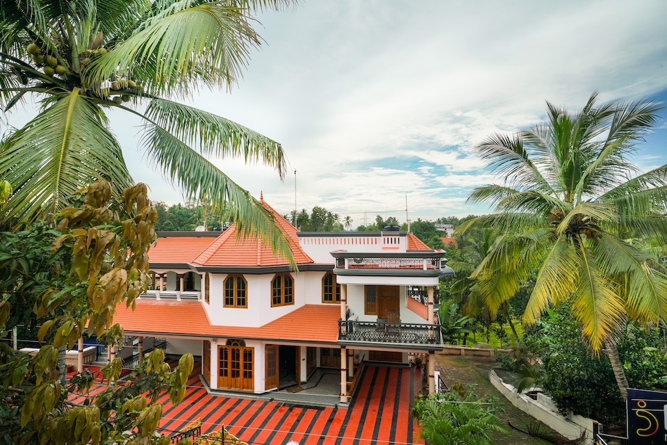 OYO 19897 Fascinating Stay, Medical College - Pattom, Trivandrum