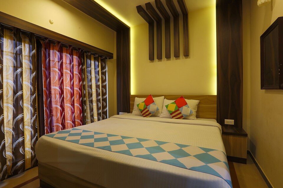 OYO Home 19912 Graceful 3BHK, Ooty Town, Ooty