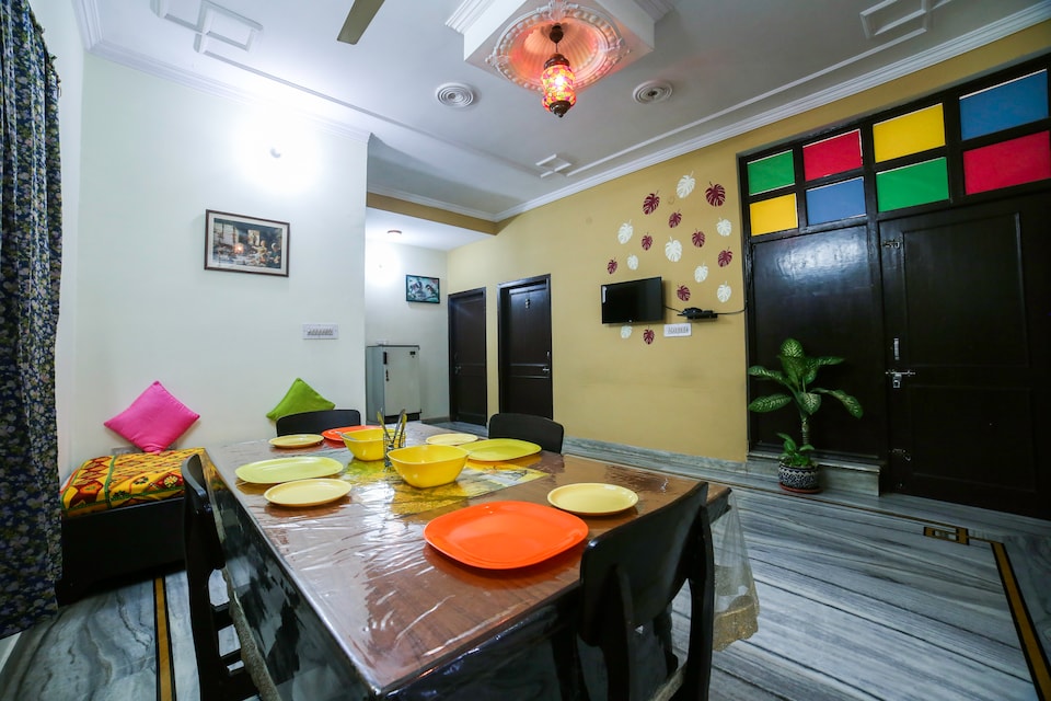 OYO Home 19921 Cosy 3BHK, Mansarovar, Jaipur