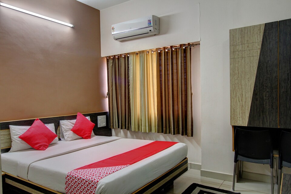 OYO 19957 Annapoorna Castle, Chikmagalur, Chikmagalur