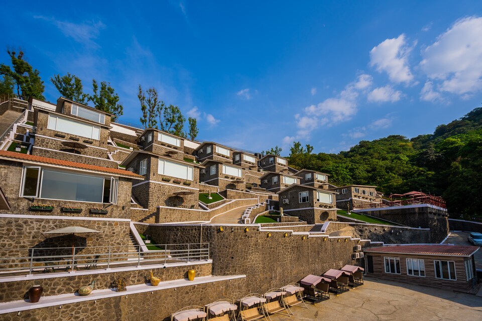 OYO 19960 Home Luxurious Cottage Lonavla Lake, Lonavala, Lonavala