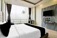 Hotel O Aspiring Inn Jyotirindra Nandi Metro Station