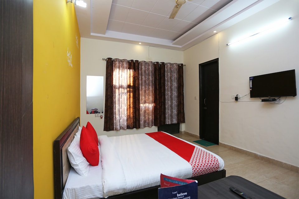 Hotel O Comfort Stay, Indirapuram Ghaziabad, Ghaziabad