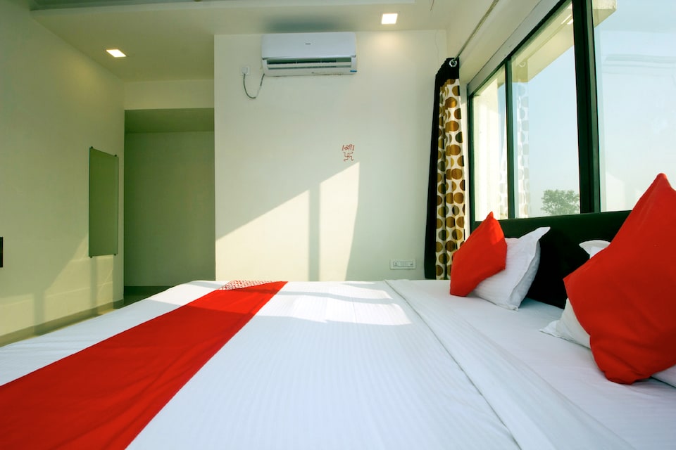 OYO 19969 Hotel Sai Sagar, Mumbai- Kalyan-Bhiwandi- Badalapur, Mumbai