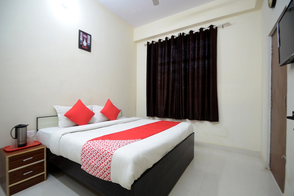 OYO 19970 Hotel Pink View, Jaipur Airport, Jaipur