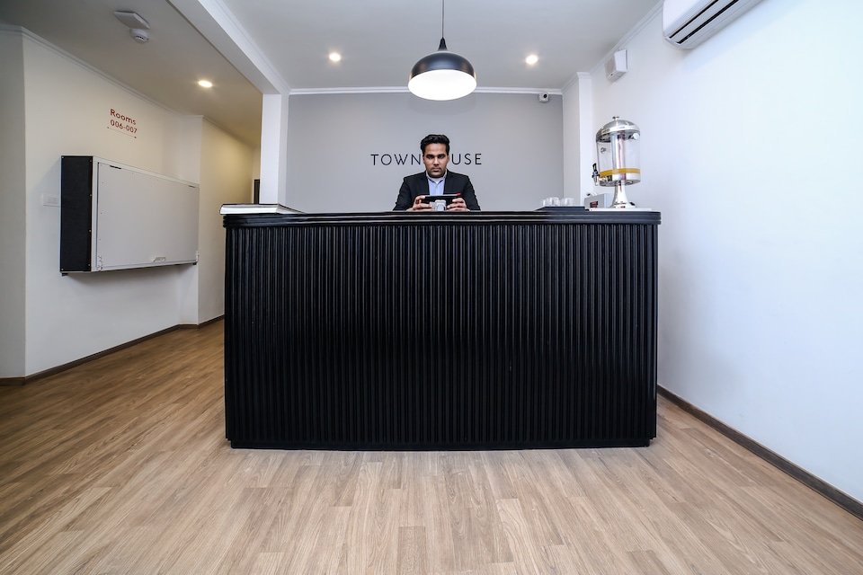 OYO Townhouse 62 Cyber City Near Leisure Valley Park, Cyber City, Gurgaon