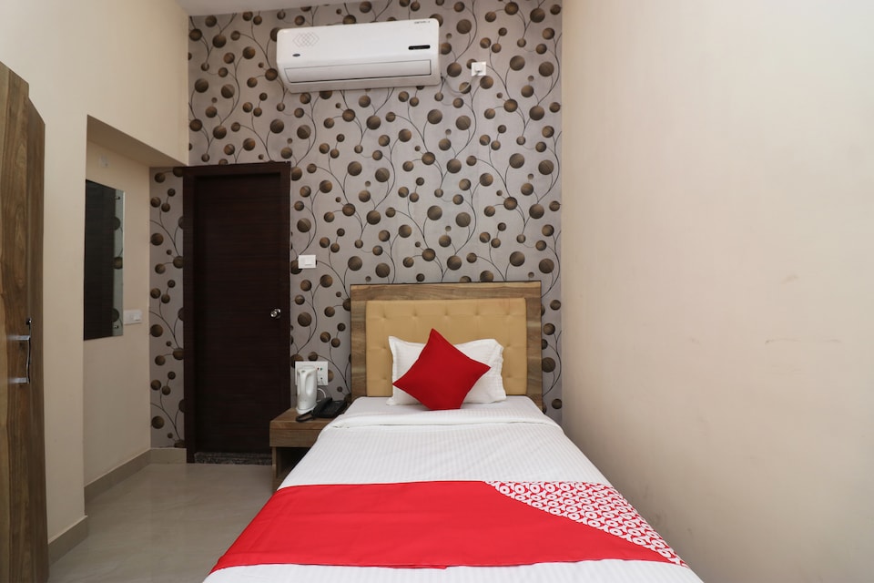  lIVE as KOL1699, Bhawanipore Kolkata, Kolkata