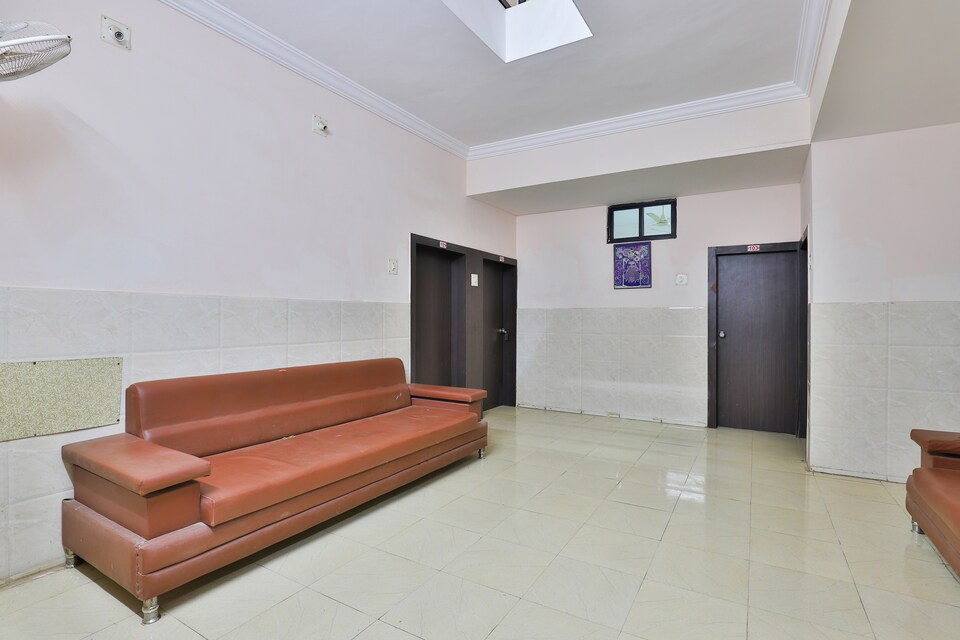 OYO 22020 Hotel Shakti, Dwarka, Dwarka