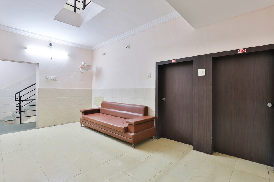 OYO 22020 Hotel Shakti, Dwarka, Dwarka