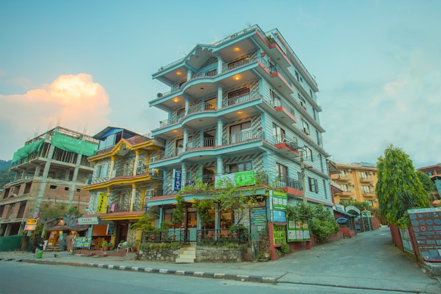 OYO 204 Hotel Stay Pokhara