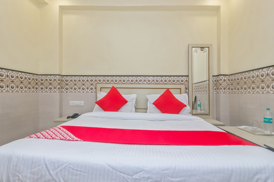 OYO 22048 Trio Hotel, Mumbai Vasai-Virar-Naigaon, Mumbai