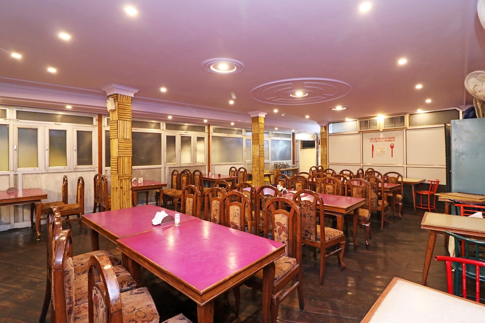 OYO 22064 Hotel Alka, Ranikhet City, Ranikhet