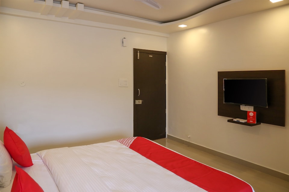 OYO Flagship 22066 Hotel Mayur, Pimpri Pune, Pune