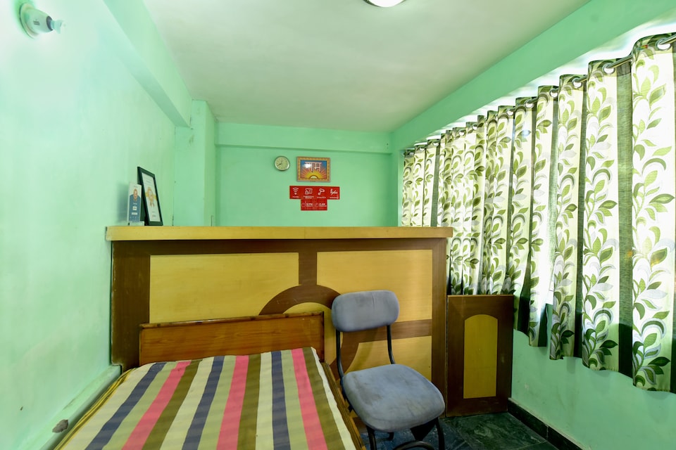 OYO 22069 Forest View Homes, Hadimba Temple Road, Manali